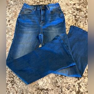 Fashion Nova Size 5  Flare Leg Bell Bottom Jeans Heart Pockets Womens Stretchy